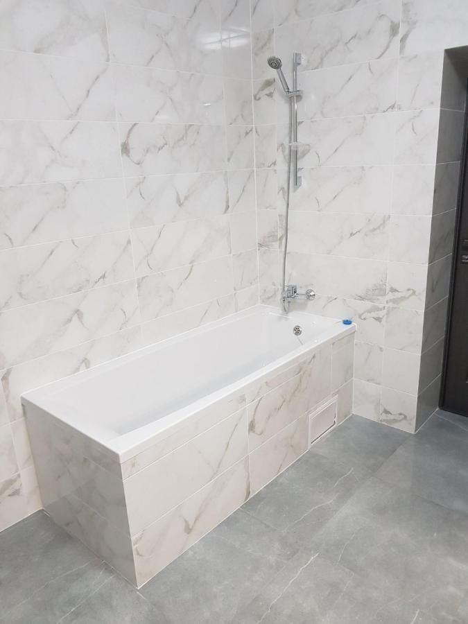 Uzhorod 3 Room Lovely House 外观 照片